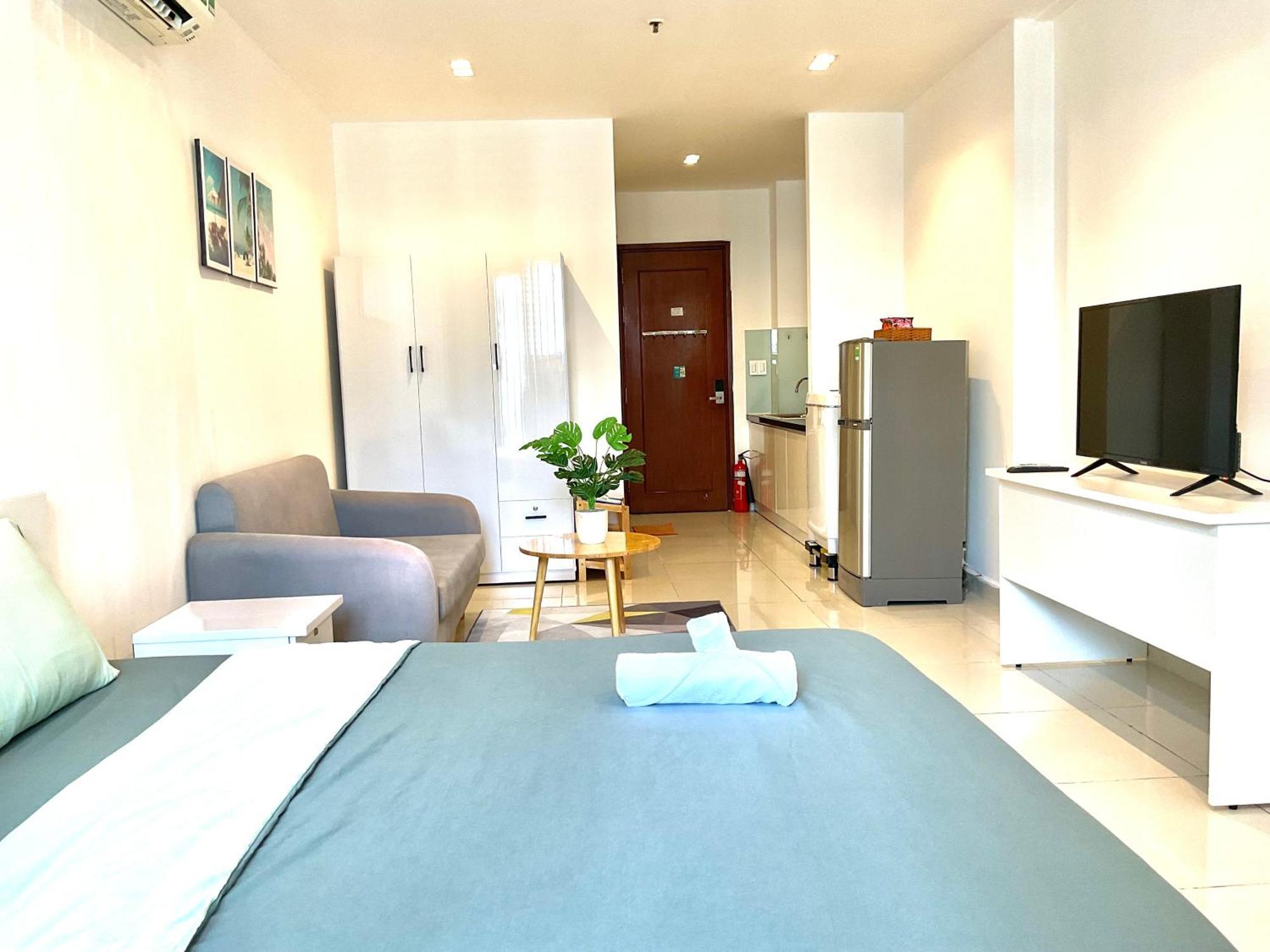 Sky Center Apartment